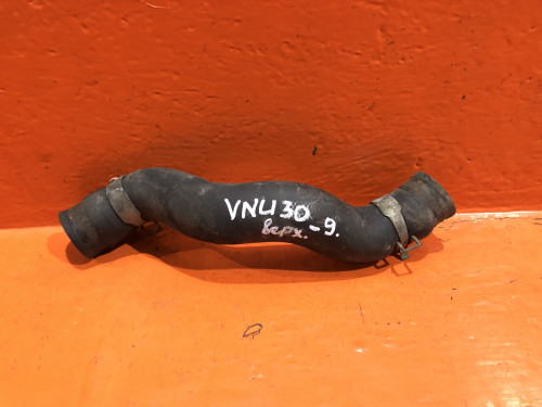 Патрубок радиатора NISSAN PRESAGE *U30 21501-AD200