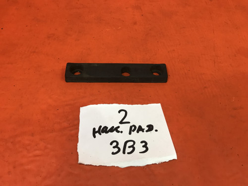 Отбойник капота VOLKSWAGEN PASSAT (B5) 2000-2005 3B0823481A