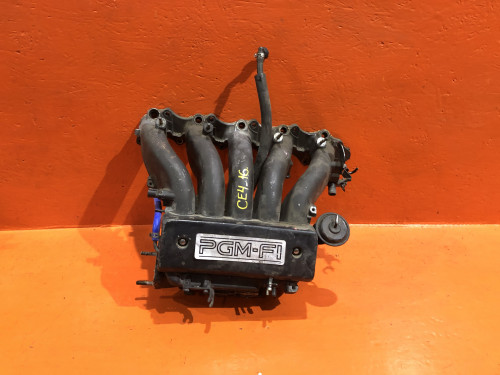 Коллектор впускной HONDA ASCOT/RAFAGA CE* 17100-PV3-000