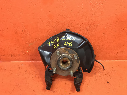 Ступица передняя правая MITSUBISHI COLT