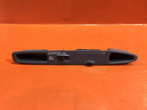 Кнопка стеклоподъемника задняя левая TOYOTA COROLLA *E10* 84810-12080