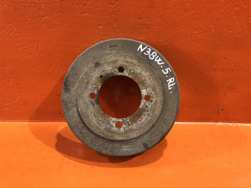 Барабан тормозной задний MITSUBISHI CHARIOT N3*/N4* MB587937