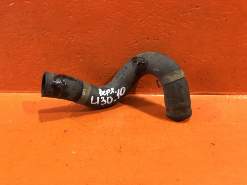 Патрубок радиатора NISSAN PRESAGE *U30 21501-5V200