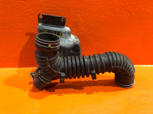 Гофра воздушного фильтра NISSAN AD Y10 1657873R00