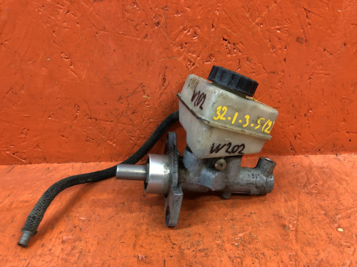 Главный тормозной цилиндр MERCEDES BENZ C-CLASS W202 1993-2000