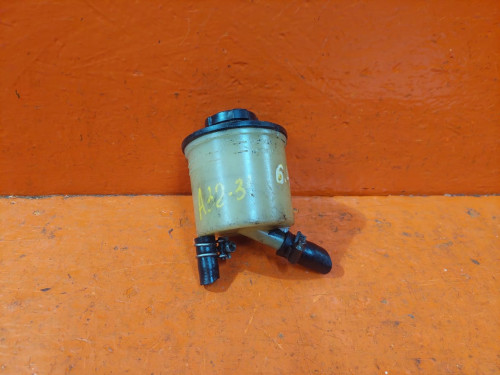 Бачок гидроусилителя руля NISSAN BASSARA U30 491800M000