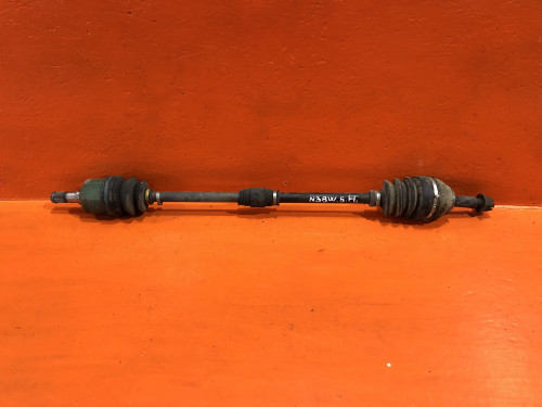 Привод передний левый MITSUBISHI CHARIOT N3*/N4* MR222635