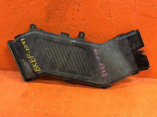 Воздухозаборник MAZDA 3 2002-2009 Z6011859Y