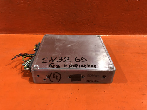Компьютер двигателя TOYOTA CAMRY SV30 89661-32651