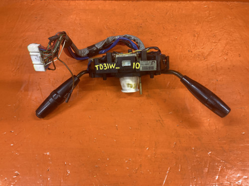 Переключатель подрулевой / гитара SUZUKI ESCUDO TA01/11/31/51/TD01/11/31/51/61