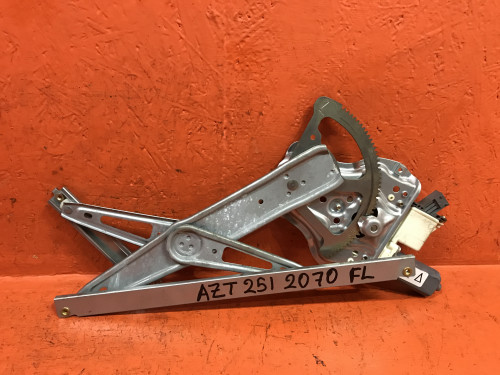 Стеклоподъемник передний левый TOYOTA AVENSIS AZT25*