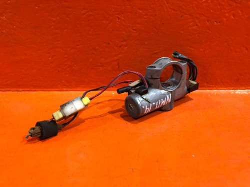 Замок зажигания NISSAN PRAIRIE *M11 4870030R26