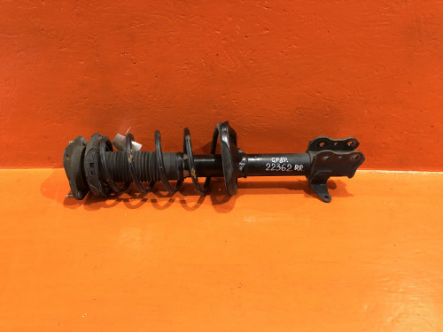 Стойка задняя правая MAZDA CAPELLA GF8P| GFEP| GFER| GW5R| GW8W| GWER| GWEW
