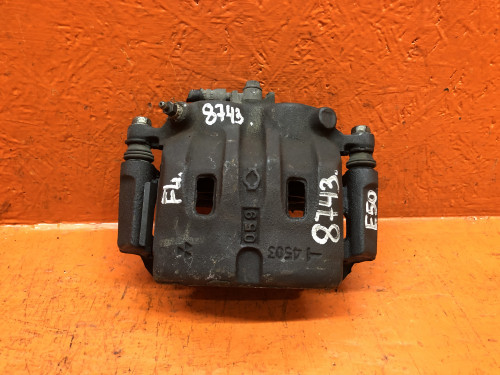 Суппорт тормозной передний левый NISSAN ELGRAND *E50