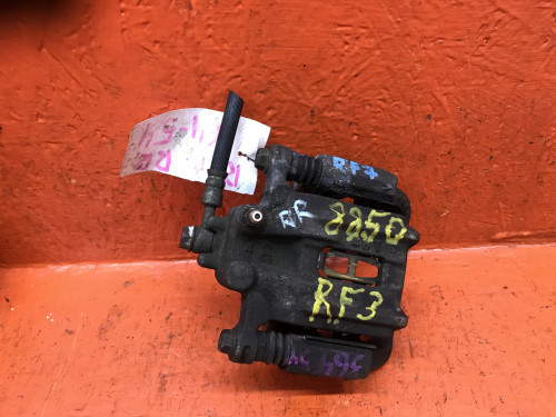 Суппорт тормозной задний правый HONDA STEPWGN RF3/4/5/6/7/8