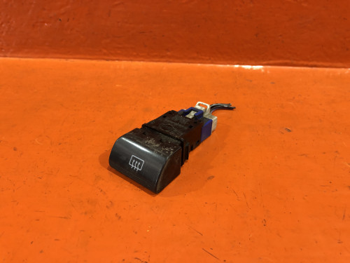 Кнопка обогрева заднего стекла NISSAN LAUREL *C35 25350-5L300