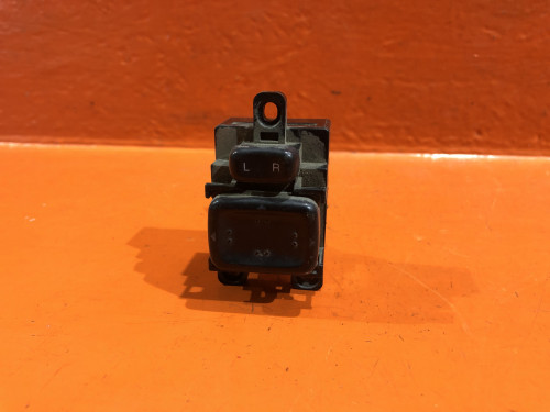 Блок управления зеркалами MAZDA ATENZA GG3P|GGEP|GG3S|GGES|GY3W|GYEW GJ6A-66-600