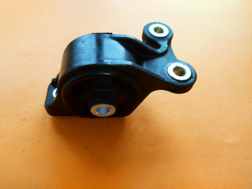 Подушка двигателя задняя HONDA FIT ARIA R850810SAA982