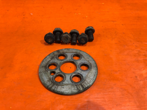 Болт маховика TOYOTA DUET