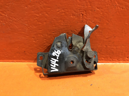 Замок капота MITSUBISHI PAJERO V1*/V2*/V3*/V4*