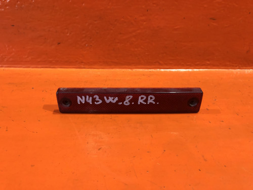 Катафот заднего бампера правый MITSUBISHI CHARIOT N3*/N4* MB831657