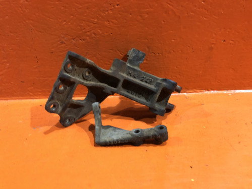 Крепление генератора SUBARU DOMINGO KJ5/8 11711KA040