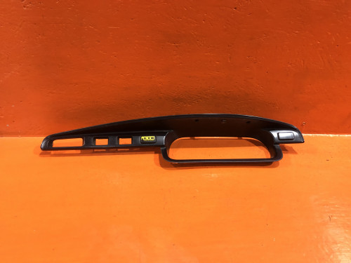 Консоль под щиток приборов TOYOTA LITE ACE NOAH *R4*/*R5* 55404-28110
