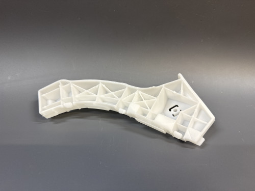 Клипса бампера переднего левая MAZDA 3 2002-2009 STMZV7000B2