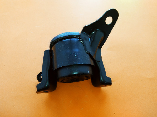 Подушка двигателя правая TOYOTA ALLION *T24* R81236228060