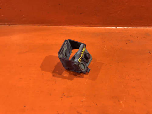 Петля багажника TOYOTA DUET 68801-97201