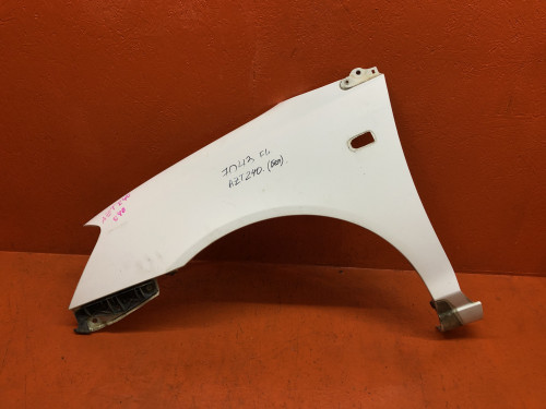 Крыло переднее левое TOYOTA ALLION *T24*