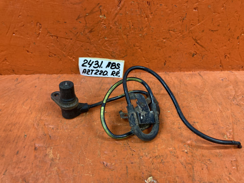 Датчик ABS задний правый TOYOTA AVENSIS 1997-2003 