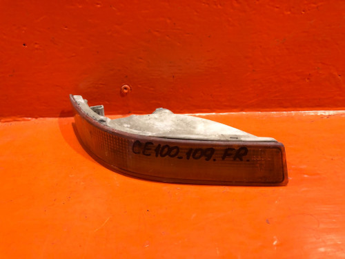 Поворотник бамперный правый TOYOTA COROLLA *E10* 81510-12670