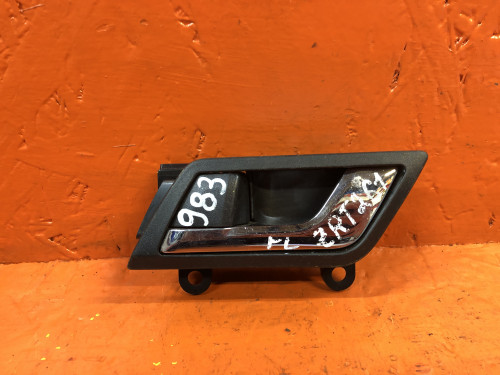 Ручка двери передней левой салонная TOYOTA ALLION *T26*