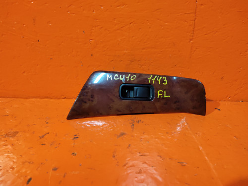 Кнопка стеклоподъемника передняя левая TOYOTA HARRIER *U1*