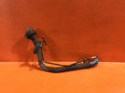 Горловина топливного бака NISSAN WINGROAD Y10 17221-60R10