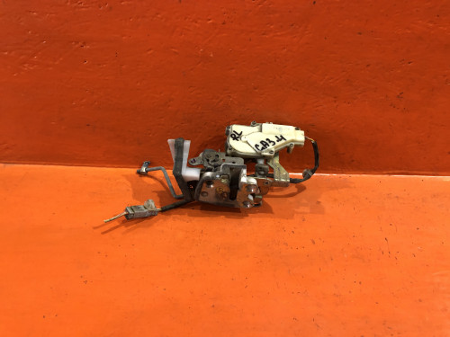 Замок двери задней левой HONDA LOGO 72650-S51-003