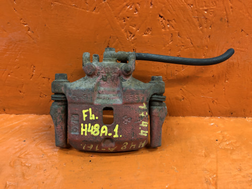 Суппорт тормозной передний левый MITSUBISHI TOPPO BJ H4*