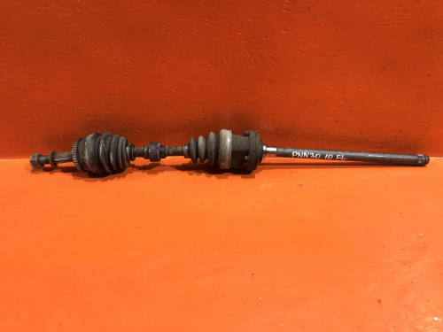 Привод передний левый NISSAN RNESSA 391015V270