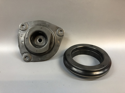 Опора передней стойки NISSAN NOTE *E11 123096