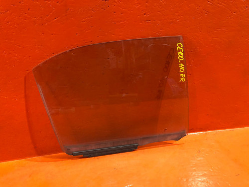 Стекло двери задней правой TOYOTA SPRINTER *E10* 68103-12390