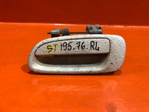 Ручка двери задней левой внешняя TOYOTA CARINA *T19* 69240-20220-D3