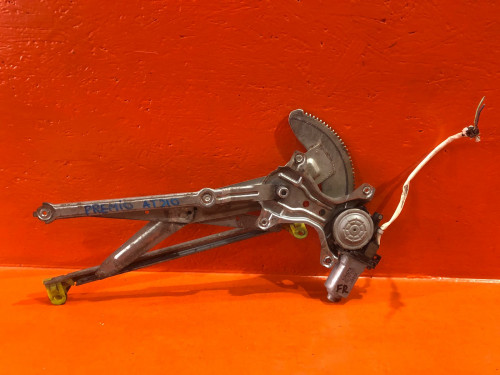 Стеклоподъемник передний правый TOYOTA CALDINA *T21* 69801-20280