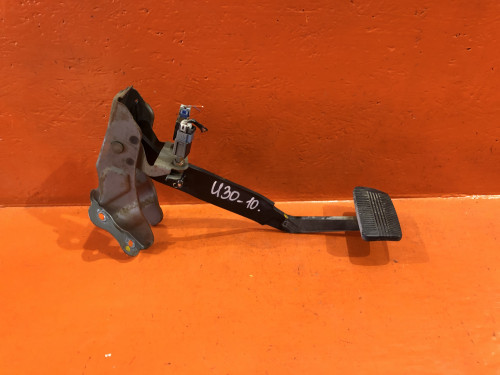 Педаль тормоза NISSAN PRESAGE *U30 46501-5V000