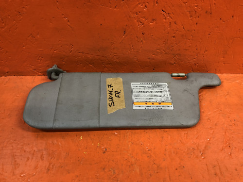 Козырек солнцезащитный правый NISSAN AVENIR/EXPERT W11 96400WA010