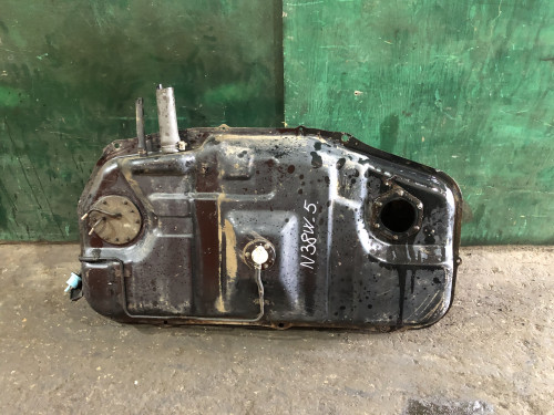 Бак топливный/бензобак MITSUBISHI CHARIOT N3*/N4* MB926588