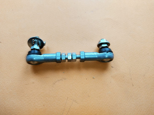 Датчик регулировки дорожного просвета TOYOTA LAND CRUISER 120 PRADO 2002-2009 R84890635010