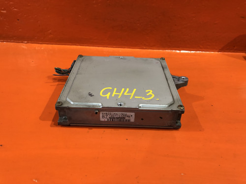 Компьютер двигателя HONDA HR-V  37820-PEL-902