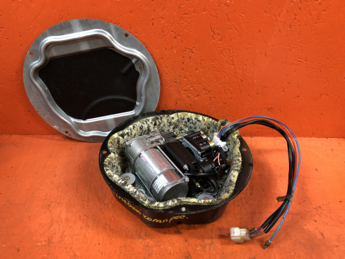 Компрессор пневмоподвески BMW X5 (E53) 2000-2007