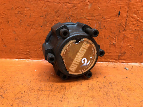 Хаб передний NISSAN TERRANO (WD21) 1987-1995